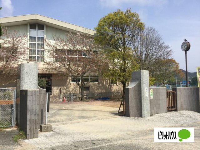小学校　下関市立勝山小学校（小学校）まで935m