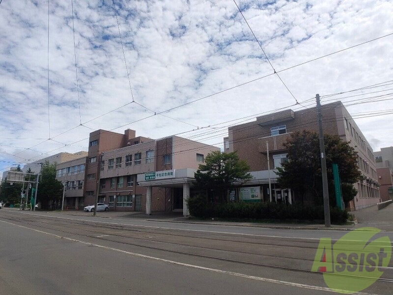 病院　特定医療法人社団慈藻会平松記念病院（病院）まで447m