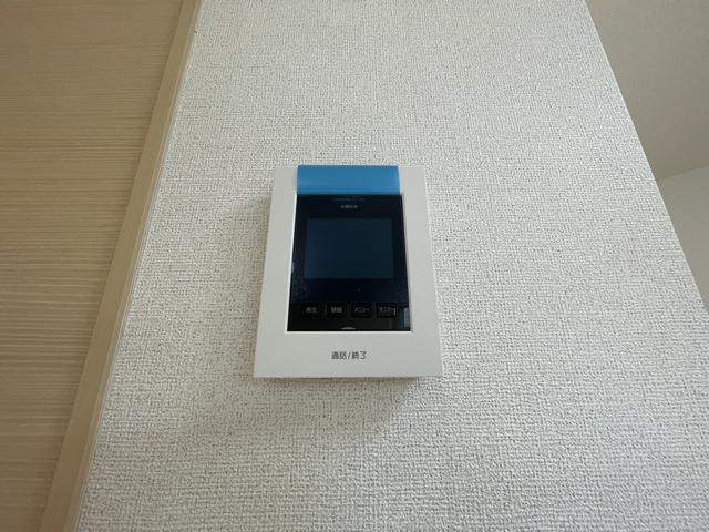 セキュリティ　モニター付きインターホンです。
