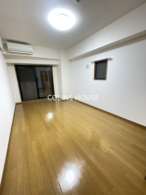 居室・リビング　反転タイプ別部屋画像