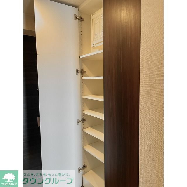 収納　シューズボックス