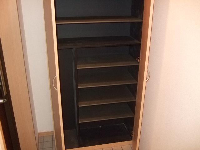 収納　下駄箱