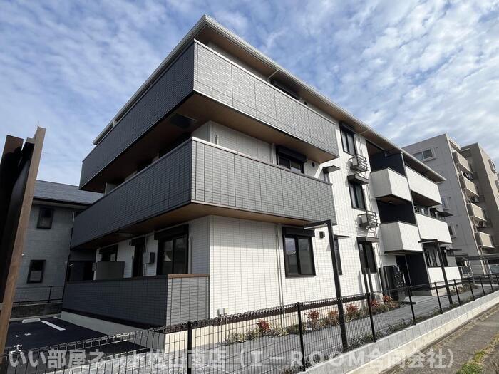 ベルマティーナ南松山の外観写真