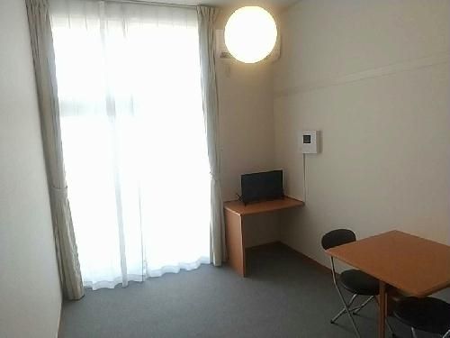 レオパレスさくらブリッサの居間写真