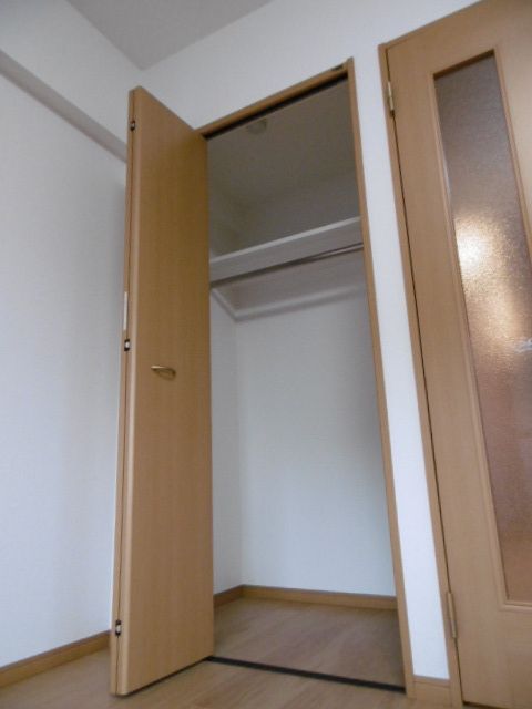 収納　★★奥行きのある収納★★
