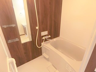 地下鉄東西線 南郷１８丁目駅 徒歩9分 4階建 築9年の風呂写真