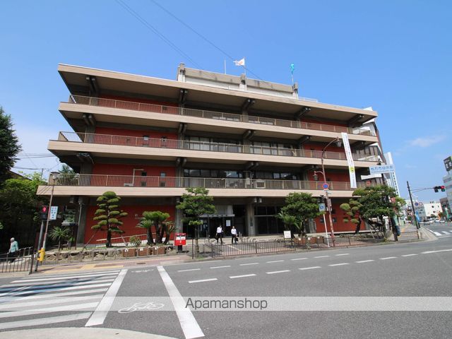役所　枚方市役所（役所）まで537m