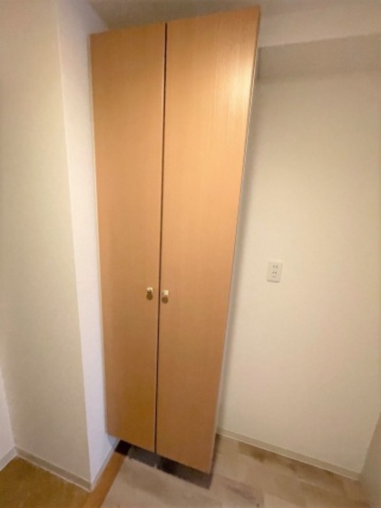 玄関　※別部屋の写真です