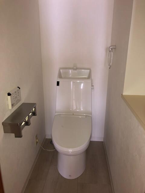 柿生駅前鈴木ビルのトイレ写真