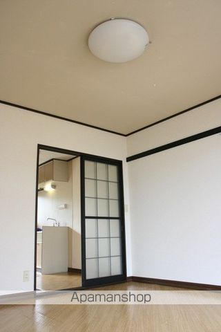 小田急小田原線 東海大学前駅 徒歩20分 2階建 築37年の内装写真