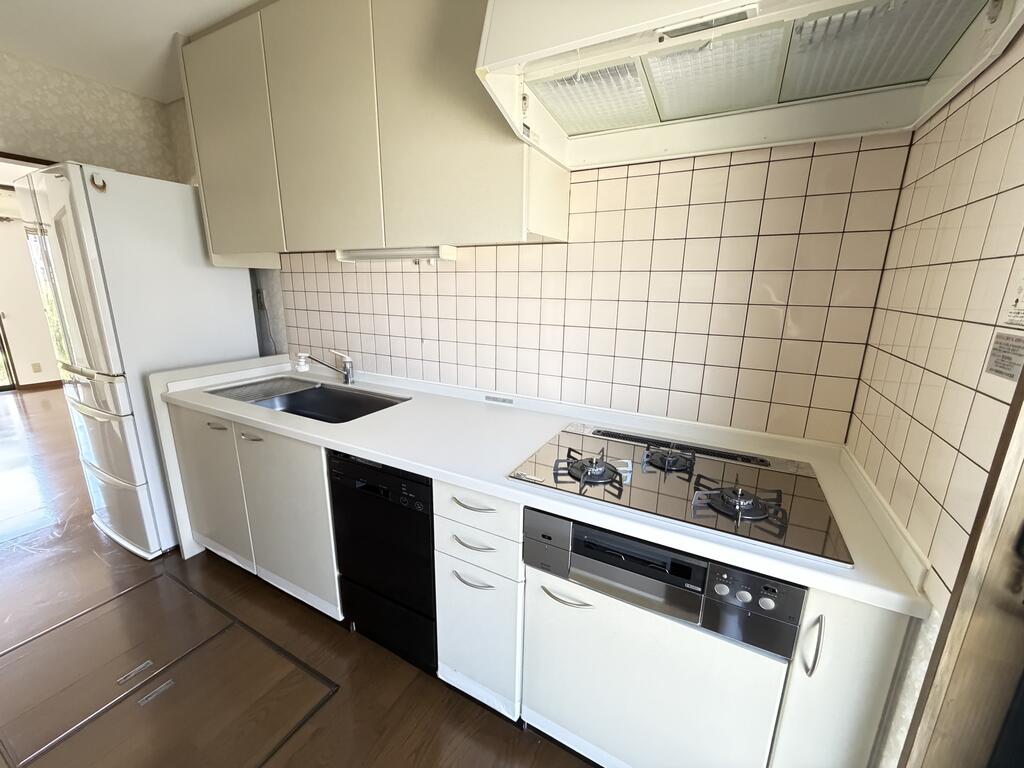 常磐下船尾戸建のキッチン写真