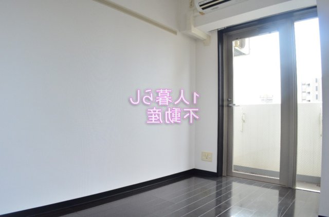 居室・リビング　5.1帖のお部屋です。