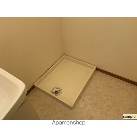 サンクレスト文津Bの居間写真