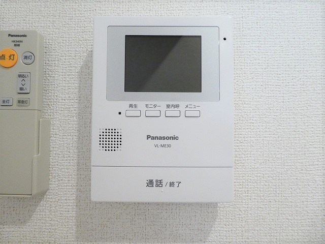 セキュリティ　写真は201号室です（参考）