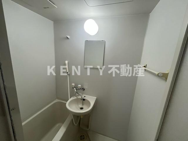 洗面設備　使いやすい洗面所です