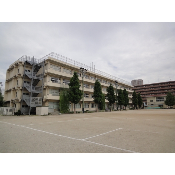 URヴェルディール市川南の周辺写真