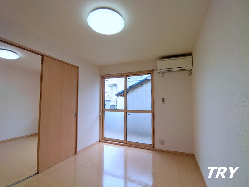 その他部屋・スペース　エアコン付きのお部屋は快適です。