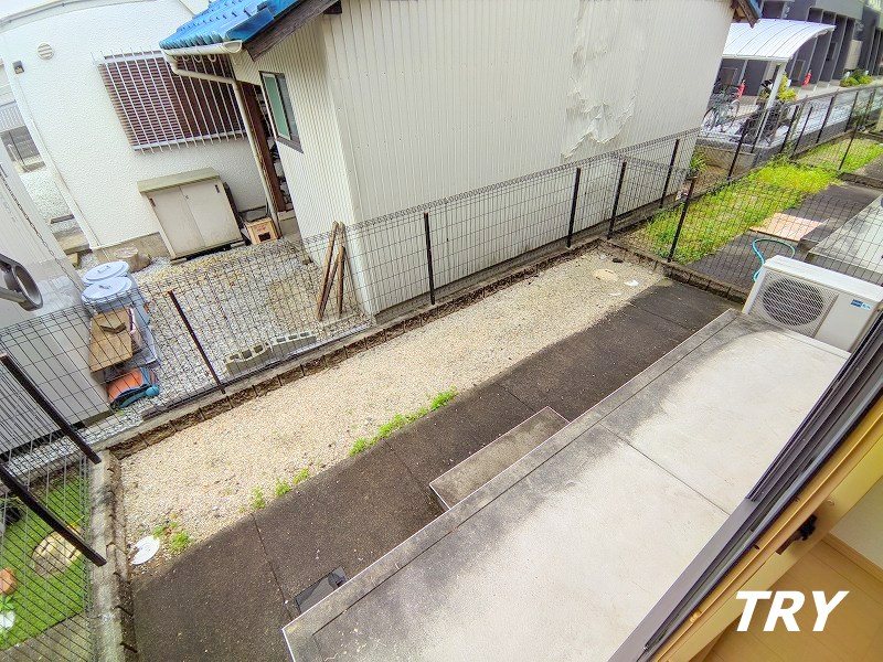 庭　広めの専用庭