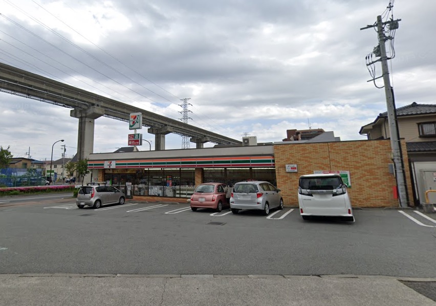 コンビニ　セブンイレブン日野甲州街道駅前店（コンビニ）まで273m