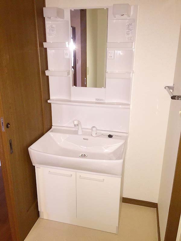 洗面設備　別部屋の写真です。