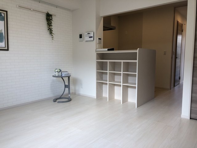 居室・リビング　南向きの明るいお部屋