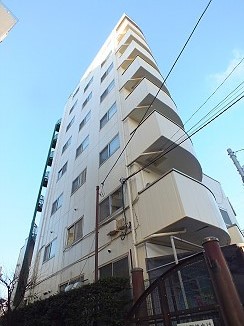 東京都調布市多摩川５（マンション）の賃貸物件の外観