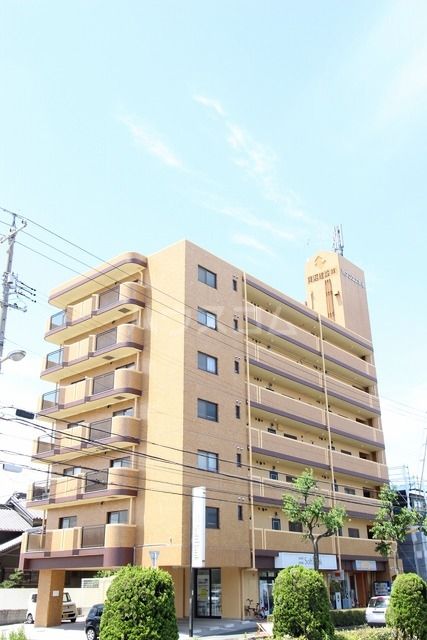名古屋市港区七反野のマンションの建物外観