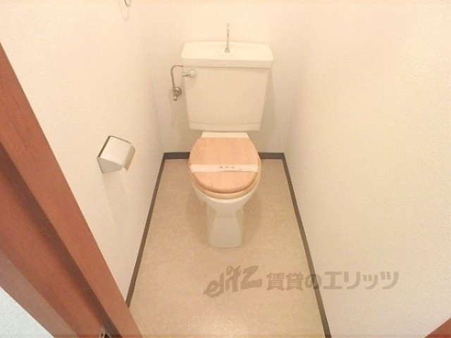【守山市勝部のマンションのトイレ】