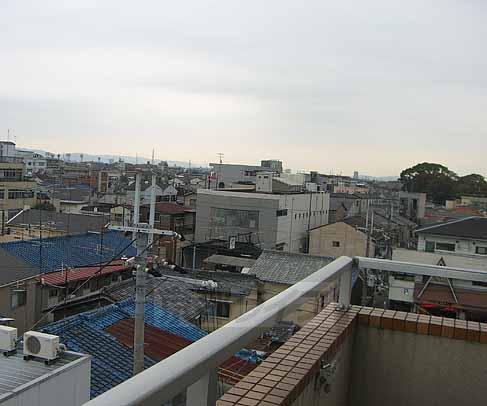 【京都市右京区梅津南上田町のマンションの眺望】