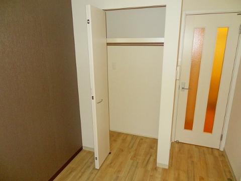 収納　クローゼット