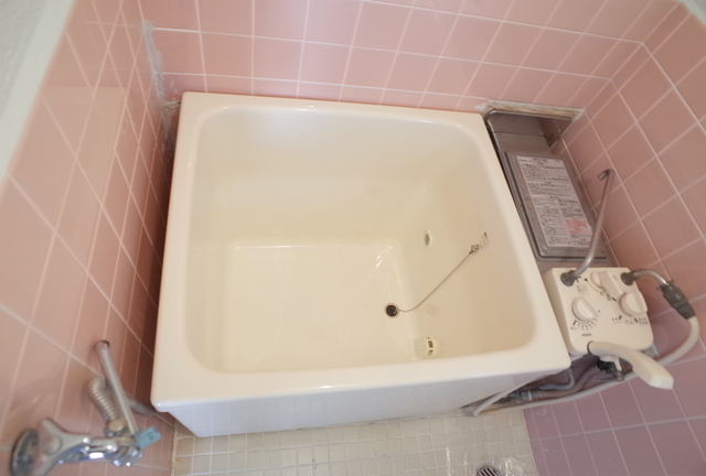 バス・シャワールーム　追焚機能付き