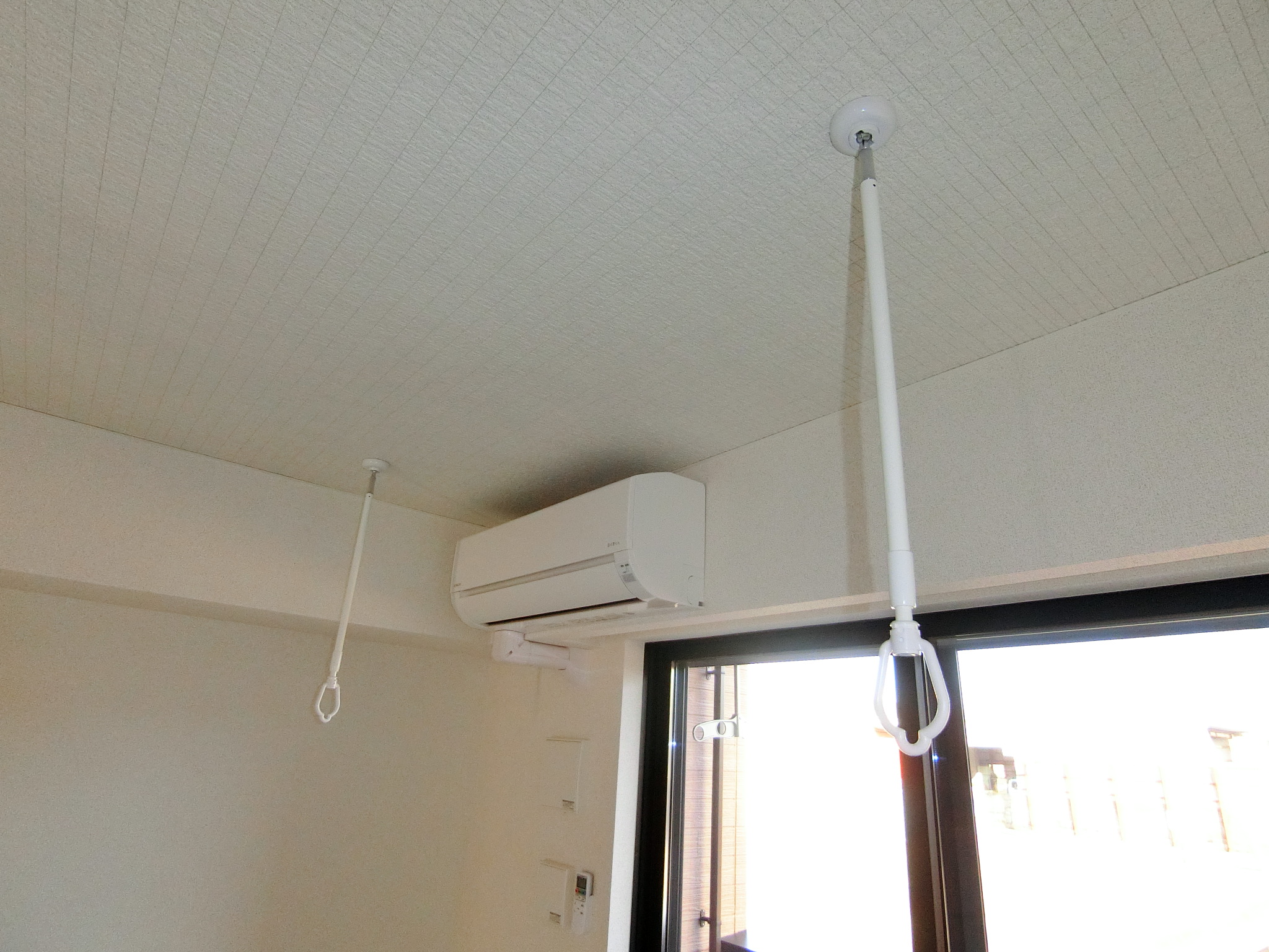 その他設備　室内物干し機