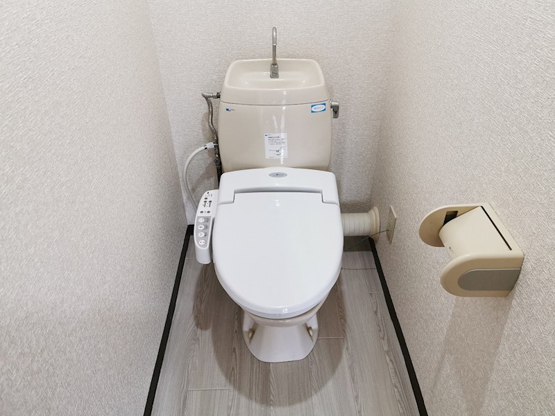 トイレ　イメージ