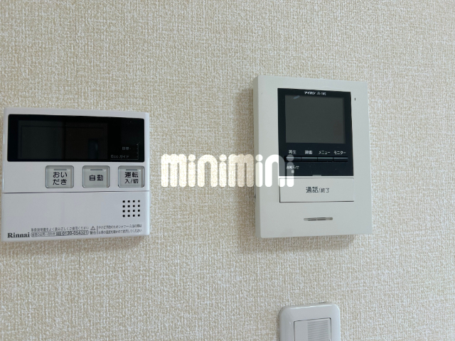 セキュリティ　訪問者が分かるＴＶモニターホン付きです。