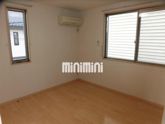 眺望　なんと、エアコンは２台付きです。