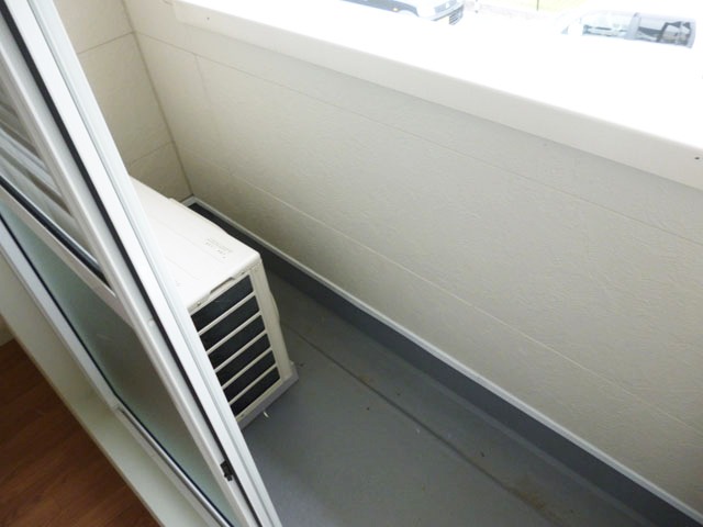 バルコニー　東向きで朝日が差し込みます☆