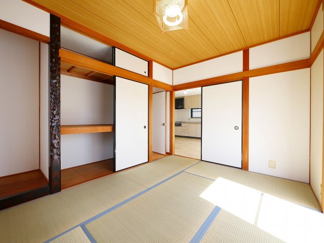 居室・リビング　和室があると落ち着いた雰囲気になりますね