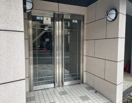 ロイヤルパレス四ツ谷の外観写真