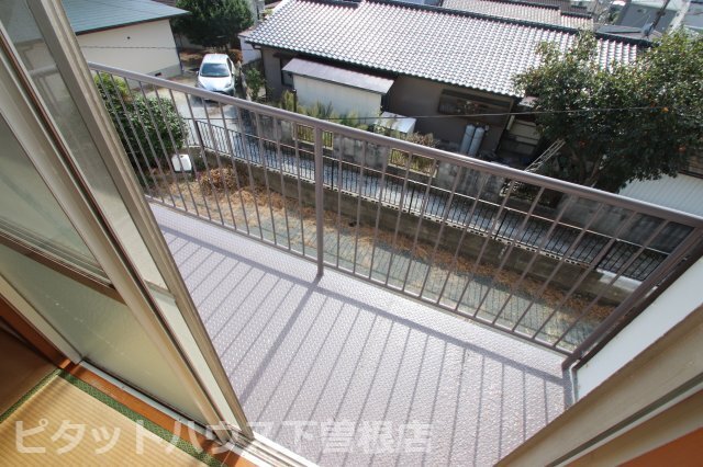 バルコニー　バルコニー