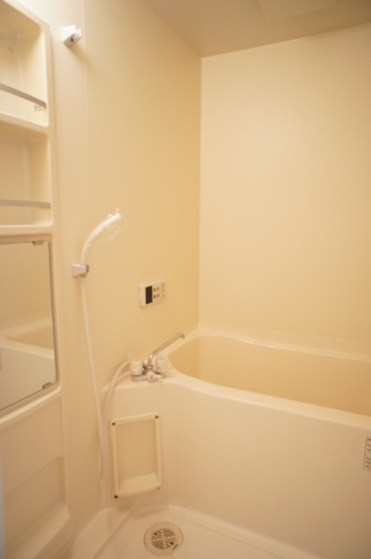 バス・シャワールーム　図面と現状に相違がある場合には現状を優先