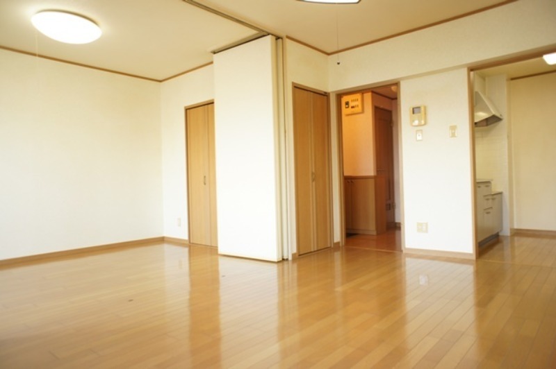 居室・リビング　図面と現状に相違がある場合には現状を優先