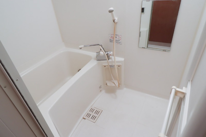 バス・シャワールーム　図面と現状に相違がある場合には現状を優先