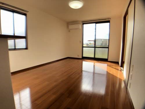 居室・リビング　※写真はサンプルです。