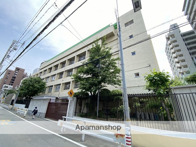 小学校　高津小学校（小学校）まで347m