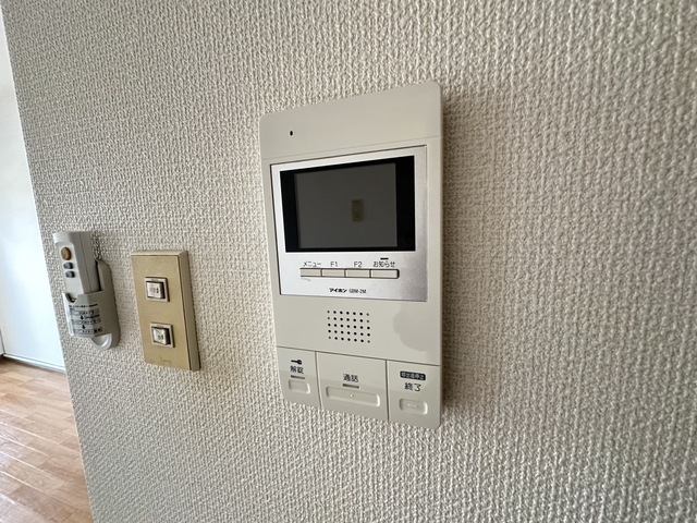 セキュリティ　別部屋参考写真になります