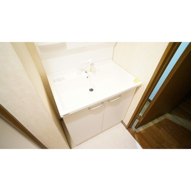 洗面設備　洗髪洗面化粧台