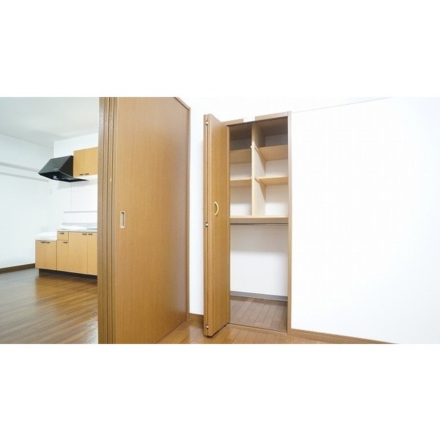 収納　クローゼット