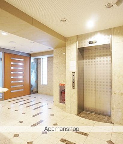 ロビー　ロビー