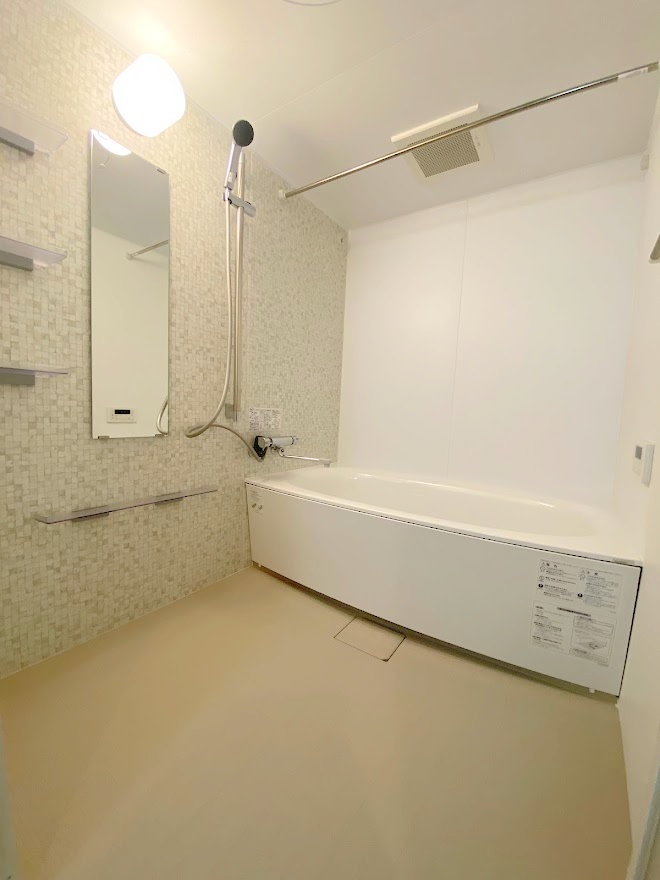 バス・シャワールーム　ゆったりとした浴槽で快適バスタイム♪