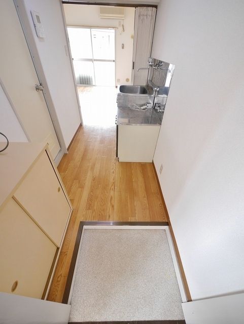 玄関　★お部屋探しはタウンハウジング高幡不動店まで★